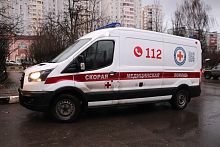 Почему водители скорой без защитной маски?