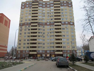 Продам, 58,4 кв.м, 2-комнатная