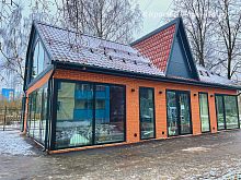 Здание, где раньше находился магазин «Берёзка», преобразилось