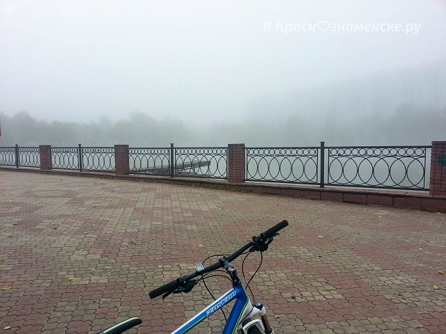Озёрный забор, был прекрасен в любую погоду