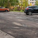 Когда во дворе Связистов 12 снова появится асфальт? 