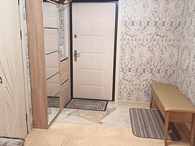 Продам, 80 кв.м, 3-комнатная