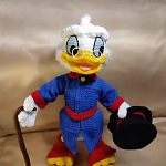 Вязаная игрушка "Скрудж МакДак". Ручная работа.