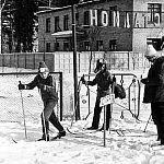 Одна из немногих оставшихся фотографий городского стадиона до того, как он стал называться «Зарёй»
