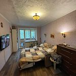 Продам, 63 кв.м, 3-комнатная