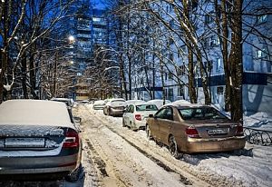 Снежные дворики и улицы