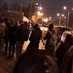 Бомбит от длины очередей каждый день и от отписок Добродела