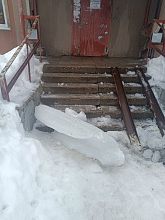 На ул.Строителей 3/3 страшно выходить из подъезда