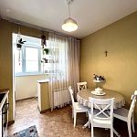 Продам, 56,8 кв.м, 2-комнатная