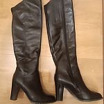 Новые зимние  сапоги 