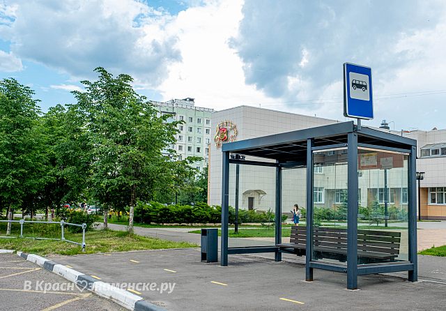 Остановка у музыкальной школы