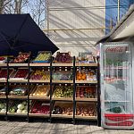 На улице Молодежная, дом 5, открылась новая овощная палатка!