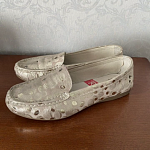 Мокасины из натуральной кожи.