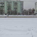 Похоже, каток на городском озере, всё...
