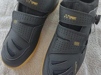 Кроссовки YONEX