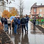 В Краснознаменске 389 квадратных метра плиточного покрытия заменили на асфальтобетонное