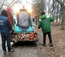 Выезд уборочной техники в утренний "час пик"