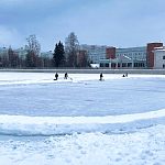 Сегодня 8 Января в 12:00 на городском пруду «Большой хоккей» 