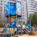 Виктория Коваленко проверила выполняемые на территории сквера имени Юрия Гагарина работы по благоустройству.