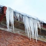 Татьяне Витушевой не понравились сосульки в Краснознаменске