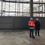 Владимир Пирогов посетил строительство образовательного центра на ул. Связистов