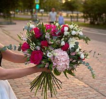 Дорогие клиенты, мы уже открыли приём предзаказов к Международному женскому дню — 8 Марта.