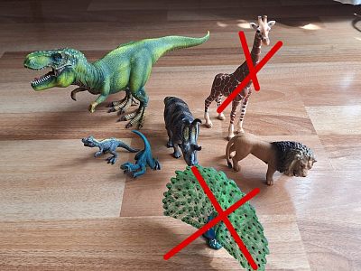 Schleich и Mojo фигурки.