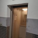 Комсомольский бульвар 4 3 подъезд, уже который месяц лифт неисправен