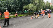Нанесение парковочной разметки во дворе домов по адресу ул. Строителей 2,4