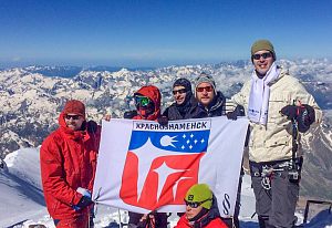 Наши ребята покорили Эльбрус! Высота 5642м.