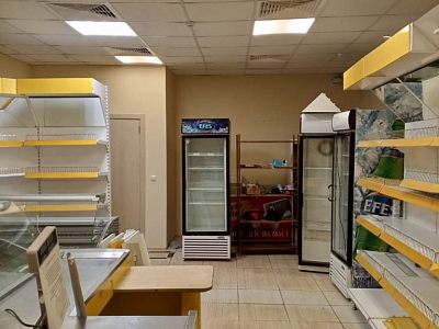 Сдам, 50 кв.м, 1 сотка, Торговое помещение