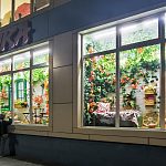 Новое осеннее оформление витрины магазина "Маринка"