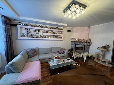 Продам, 88 кв.м, 3-комнатная