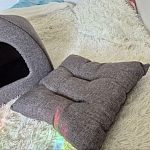 Для собак/кошек: домик, автоперевозка, коврик для  — Краснознаменск