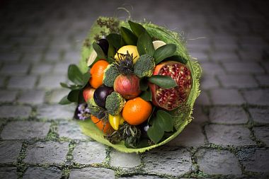 Фруктовый букет «Гранато-цитрусовое удовольствие»