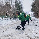 Как у вас во дворе обстоят дела с уборкой снега?