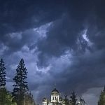 Еще немного фотографий неба перед грозой на выходных