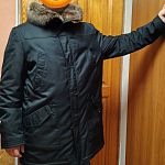 Продам мужскую зимнюю куртку 58 размер в идеале 