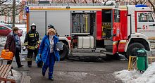 На Победе 17 в 3 подъезде в квартире на 5 этаже пожарными был обнаружен труп пожилой женщины