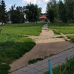 Сделают ли тропинку возле дома на Победе 2?