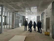 Владимир Пирогов посетил строительство школы на ул. Связистов