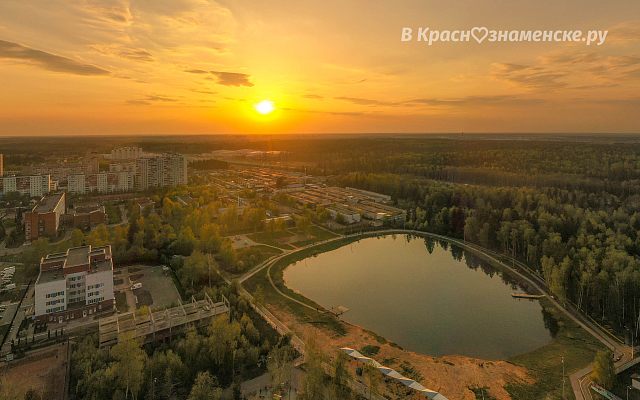 Вечереет