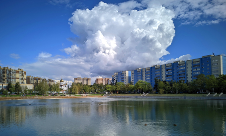 Лето. Облака.
