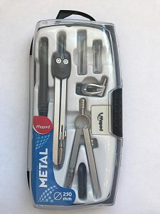 Maped.Готовальня с циркулем традиционным 8 предметов,ударопрочный футляр