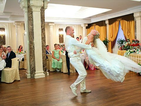 Шоу программа/свадебный танец от «Gravity Holiday» — Краснознаменск