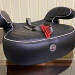 Удерживающее устройство (бустер) Happy Baby Rider 