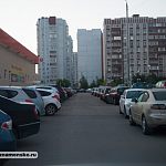 Как много времени у вас уходит на поиск парковочного места вечером?