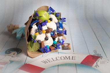 Сладкий букет для детей и их родителей "Морячок"