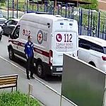 На Строителях 12/3 в районе 3 подъезда во дворе сбили ребенка