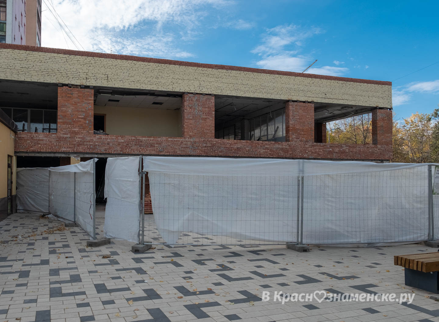 Реконструкция голубиной площади  На голубиной площади продол